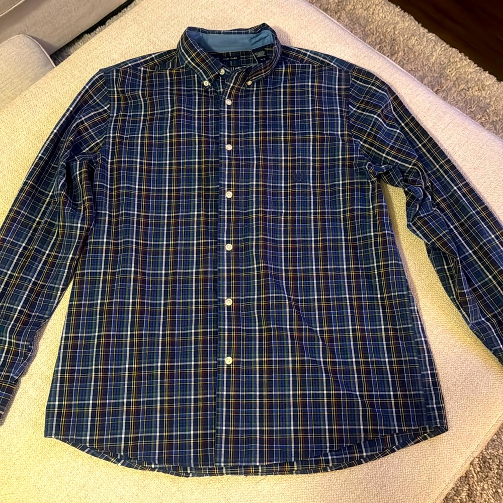 Men’s Chaps  Button Down